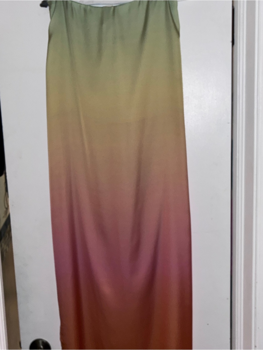 Baobab Rio Ombr Rainbow Cutout Maxi Dress SMALL
Passion Fruit - Picture 9 of 14